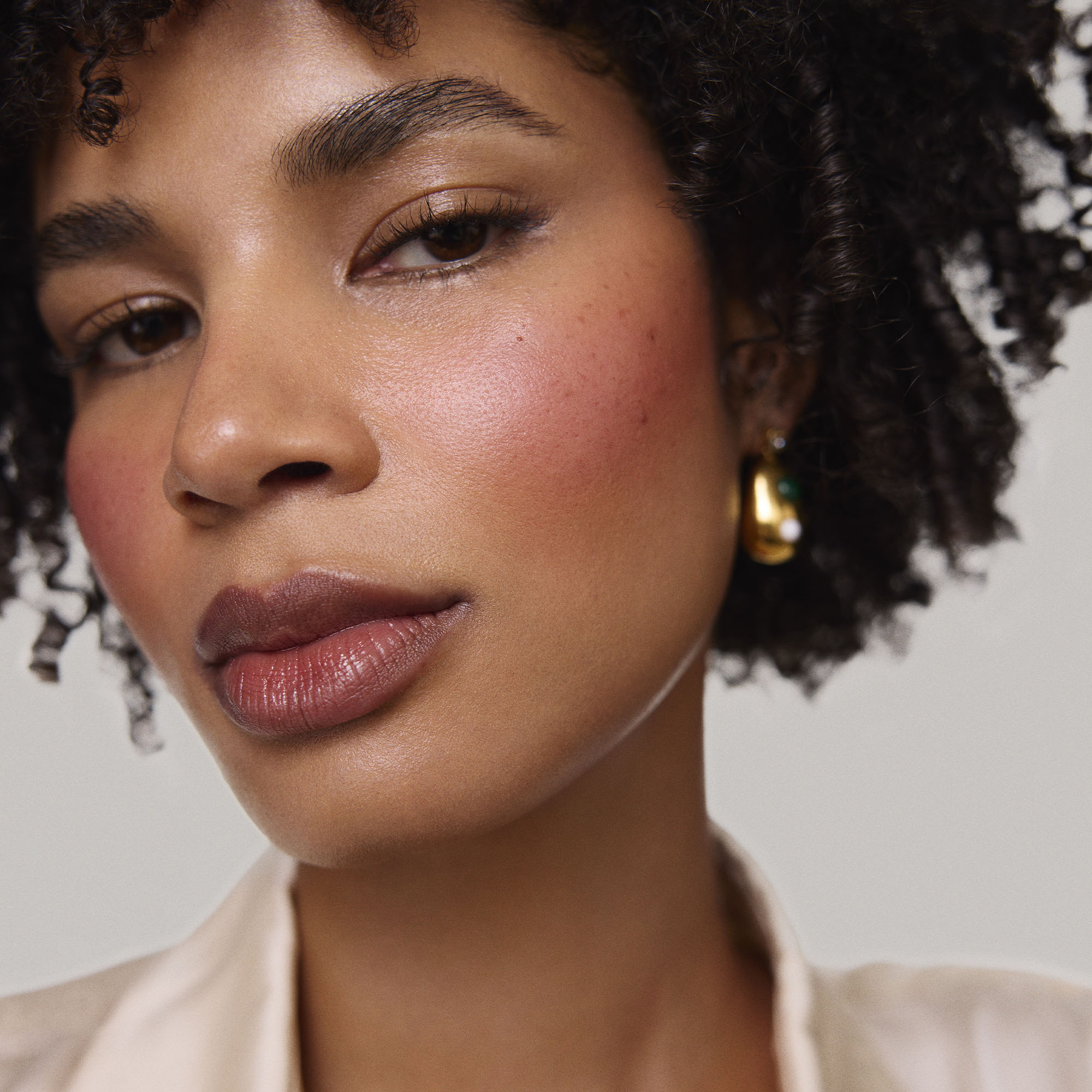 Master ||  Model is wearing Flush Balm in shade Postmodern.