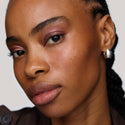 Master || Rachelle is wearing Solo Shadow Sheen in Matchbook.