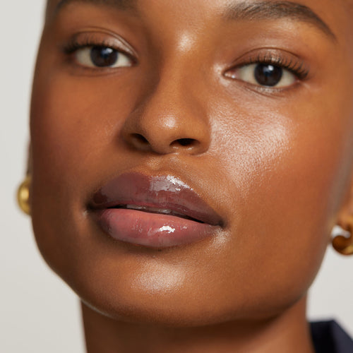 Jeté | face::deep | Tsheca wears The Gelées in Jeté