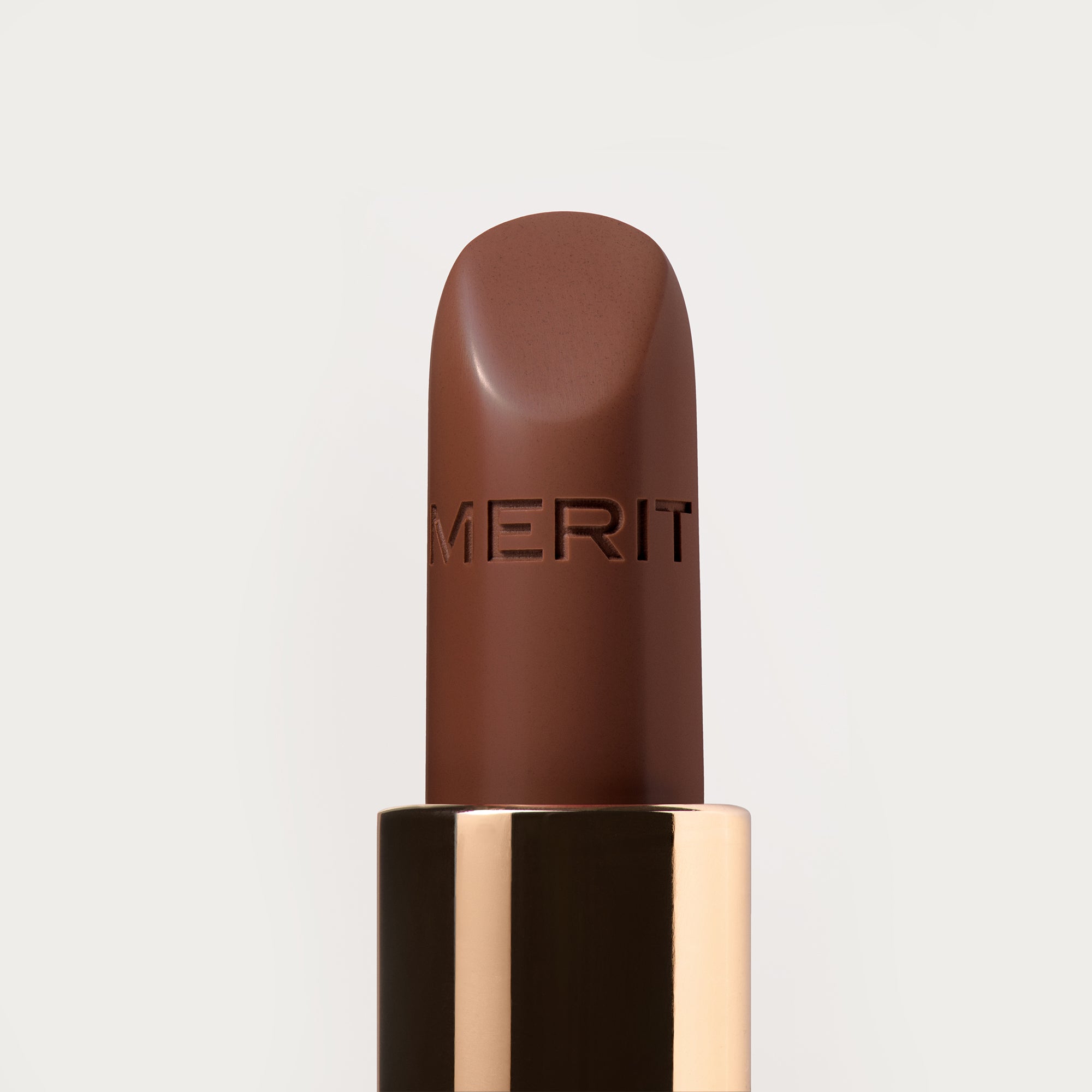 1990 | | Signature Lipstick zoomed in, Shade 1990