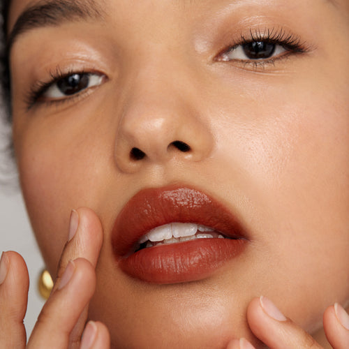 Tiger | face::medium | Claudia wears Signature Lip in Tiger