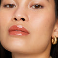 Marrakech | face::medium | Chi wears Shade Slick in Marrakech